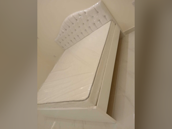Beds - Lifestyle  - King  - White  - Mattress Included