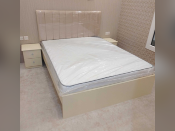 Beds - King  - Yellow  - Mattress Included  - With Bedside Table