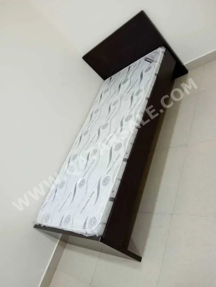 الأسّرة - لايف ستايل - فردي - أسود - متضمنة المرتبة