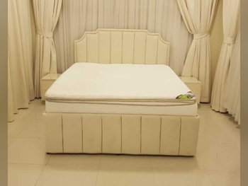 Beds - Queen  - Yellow  - Mattress Included  - With Bedside Table