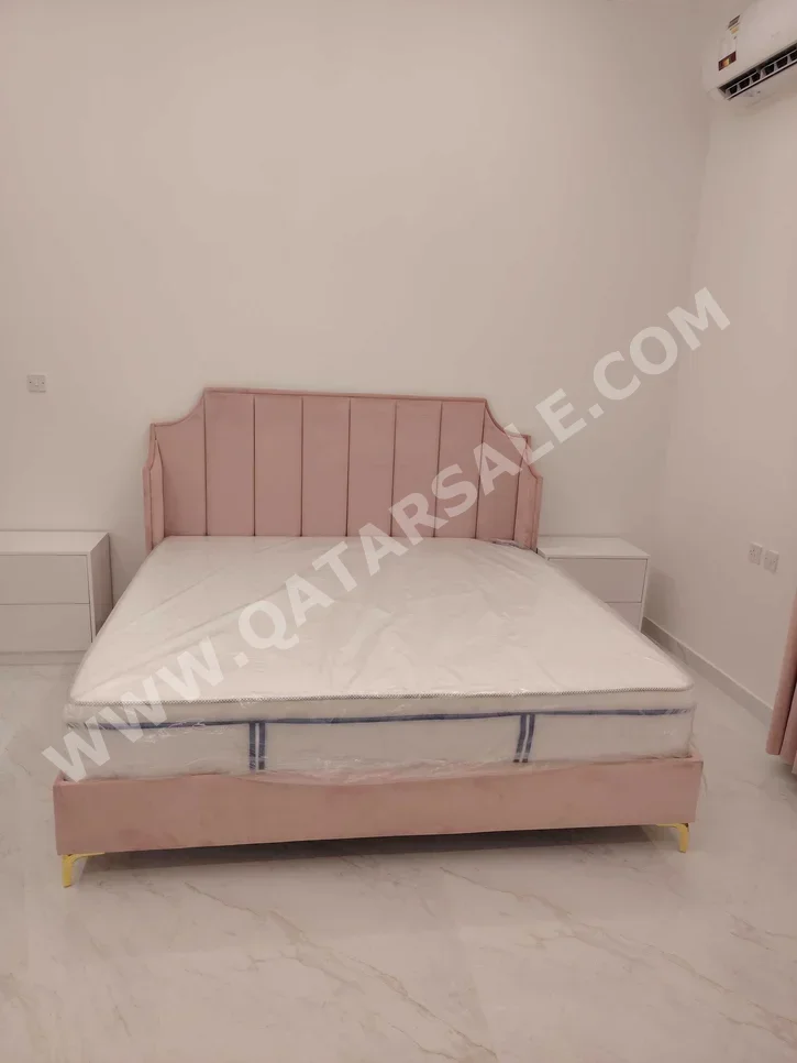 Beds - King - Orange - Mattress Included - With Bedside Table