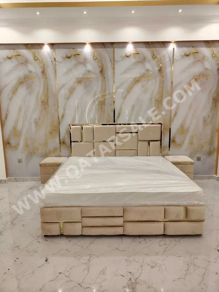 Beds - King - Orange - Mattress Included - With Bedside Table