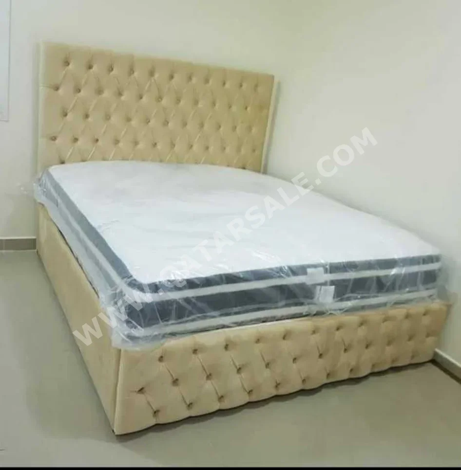 Beds - King - Yellow - Mattress Included