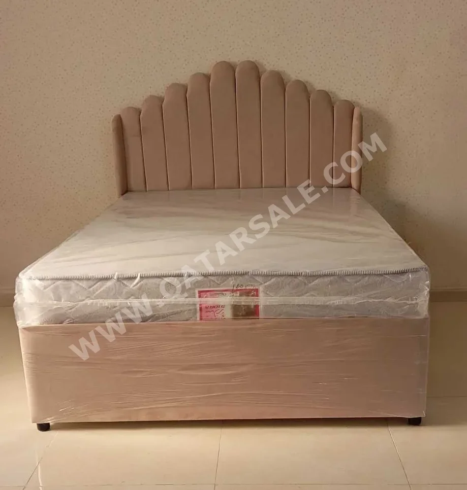 الأسّرة - كوين - البرتقالي - متضمنة المرتبة