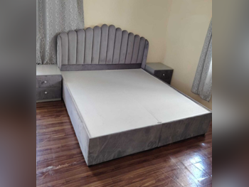 Beds - King  - Gray  - With Bedside Table