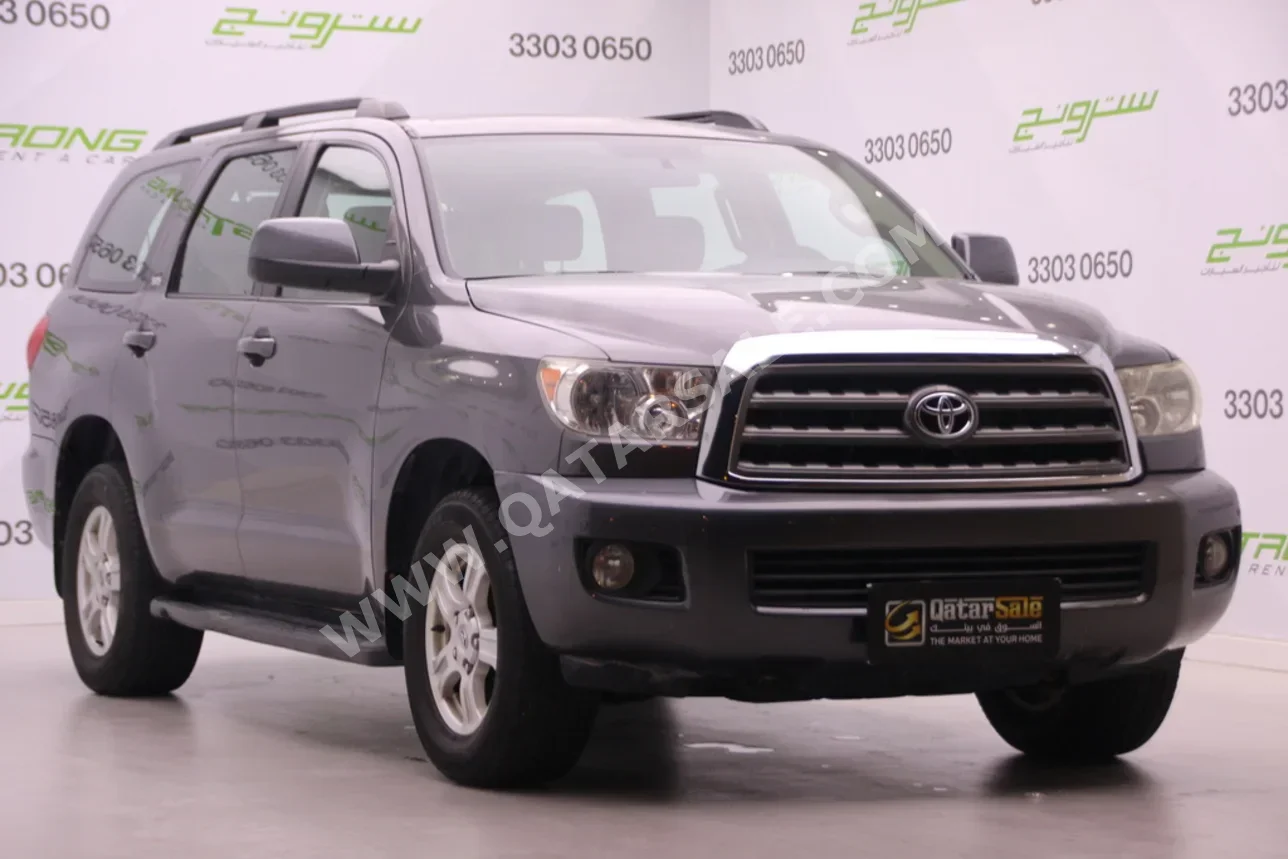 تويوتا  سكويا  2016  اوتوماتيك  241,000 كم  8 سلندر  دفع رباعي  اس يو في  رمادي