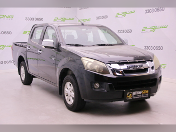 Isuzu  D-Max  2014  Manual  70,000 Km  4 Cylinder  Rear Wheel Drive (RWD)  Pick Up  Black