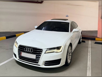 اودي أي 7 3.0 تي كواترو 2011 اوتوماتيك 160,000 كم 6 سلندر دفع كلي مستمر سيدان أبيض