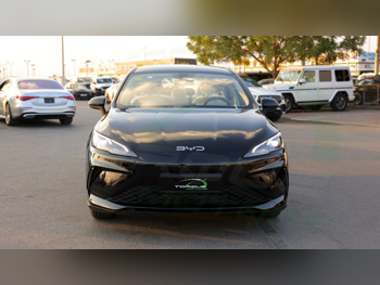 BYD Seal 2025 Automatic 0 Km 4 Cylinder Front Wheel Drive (FWD) Sedan Black