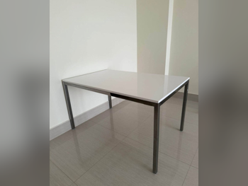 Tables & Sideboards Table & Chairs - White