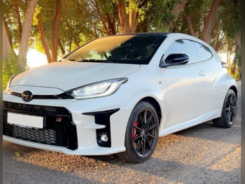 Toyota Yaris GR 2022 Manual 17,000 Km 3 Cylinder All Wheel Drive (AWD) Coupe / Sport White