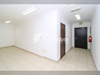 مكاتب تجارية - غير مفروشة  - الريان  - الغرافة