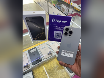 هواتف نقالة ابل - ايفون 16 - برو ماكس - 256 جيجابايت - تحت الضمان