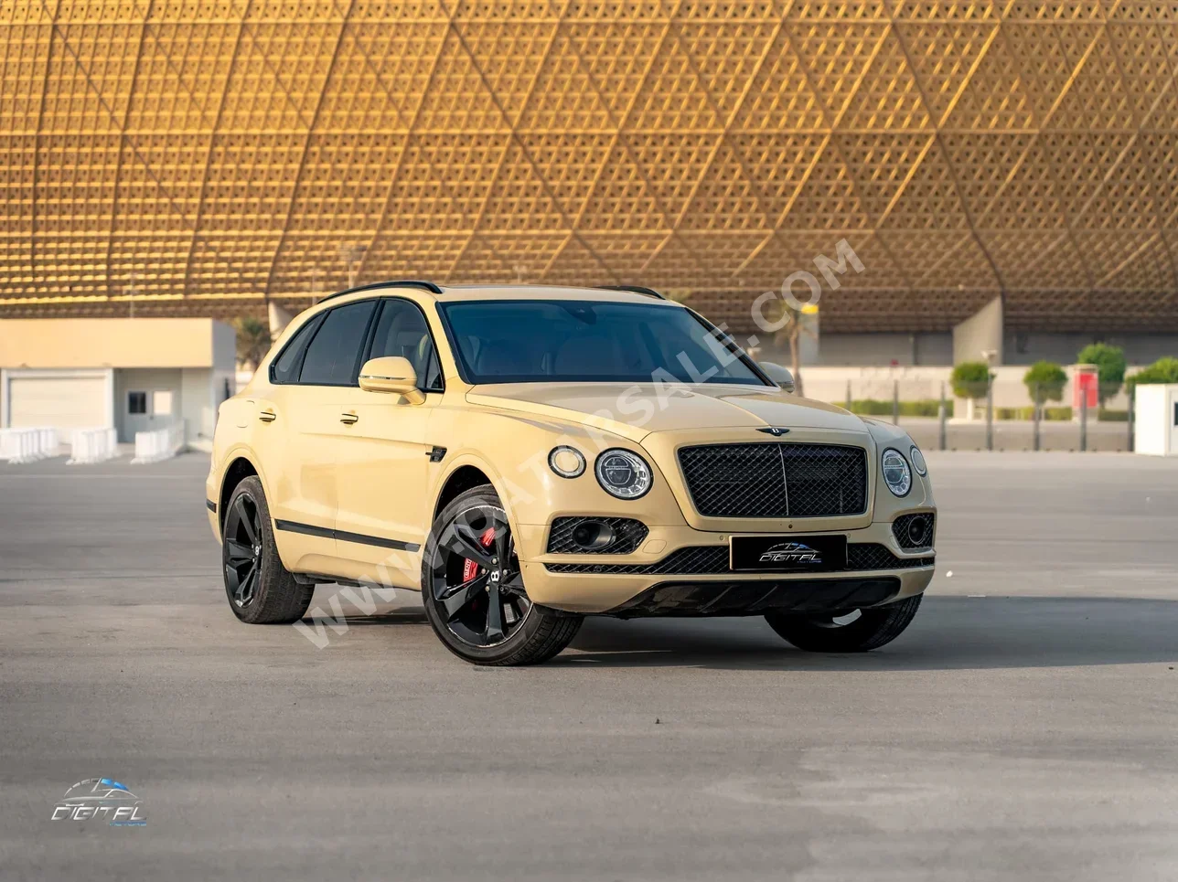 Bentley  Bentayga  2017  Automatic  99,000 Km  12 Cylinder  Four Wheel Drive (4WD)  SUV  Beige