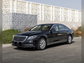 مرسيدس - بنز  اس - كلاس  450  2020  اوتوماتيك  62,000 كم  6 سلندر  دفع خلفي  سيدان  أسود