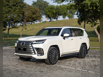 Lexus LX 600 VIP 2022 Automatic 68,000 Km 6 Cylinder Four Wheel Drive (4WD) SUV White With Warranty