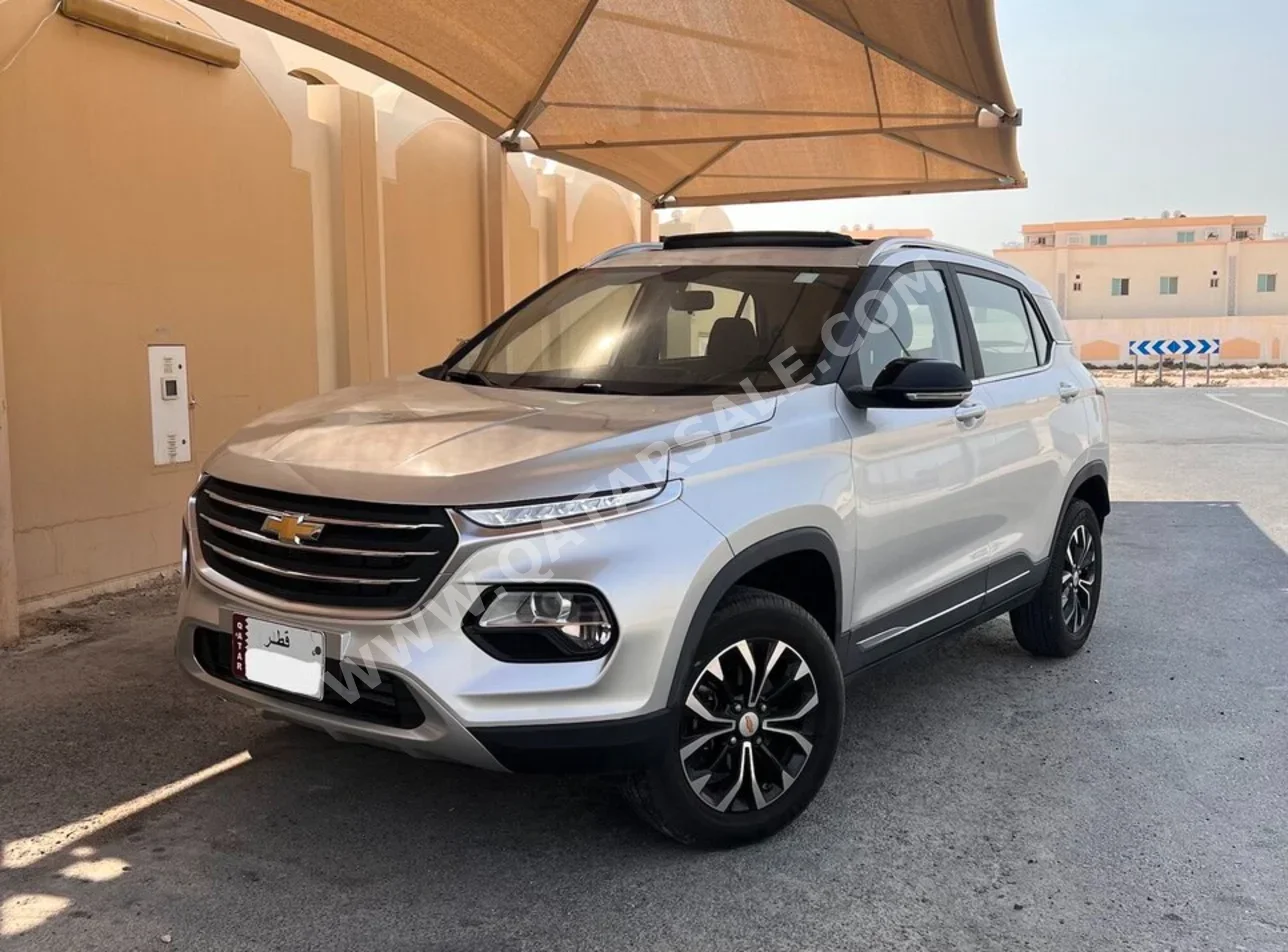 شفروليه جروف بريمير 2024 اوتوماتيك 12,000 كم 4 سلندر سحب امامي اس يو في فضي تحت الضمان