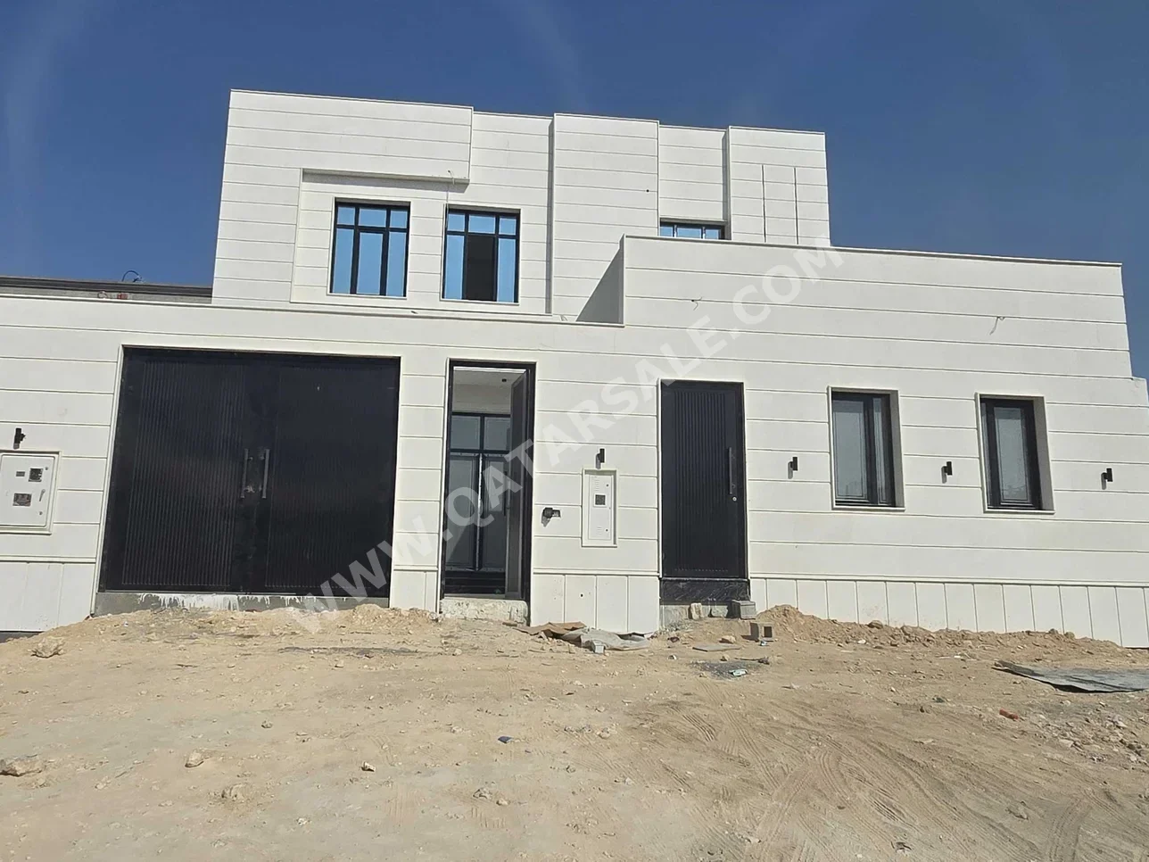 Family Residential  - Not Furnished  - Doha  - Al Thumama  - 7 Bedrooms