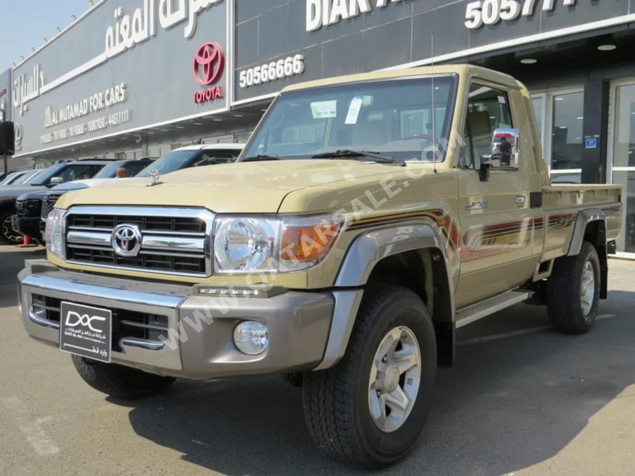 Toyota Land Cruiser LX 2019 Manual 15,000 Km 6 Cylinder Four Wheel Drive (4WD) Pick Up Beige
