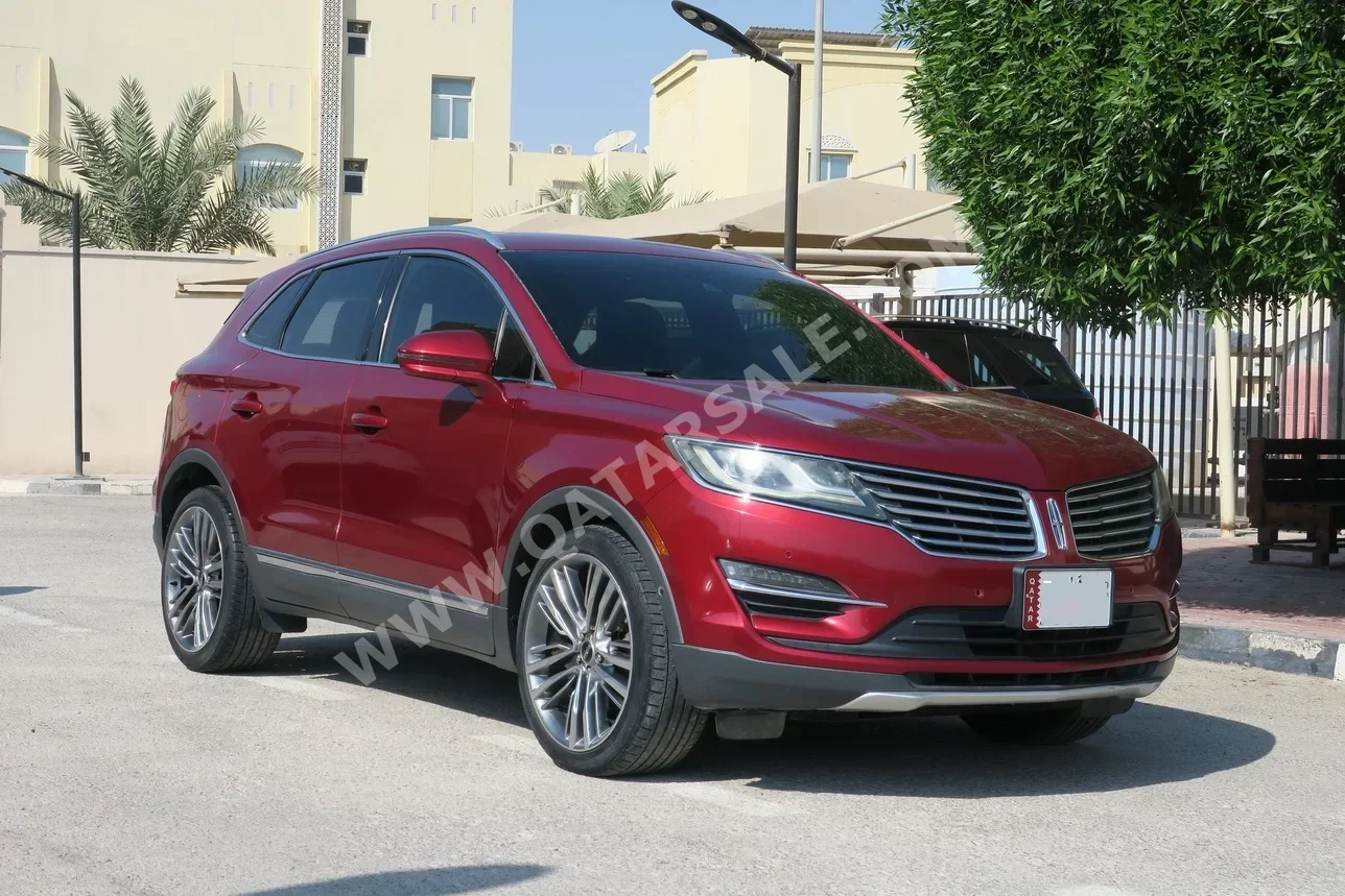 Lincoln  MKC  2015  Automatic  78,000 Km  4 Cylinder  All Wheel Drive (AWD)  SUV  Red