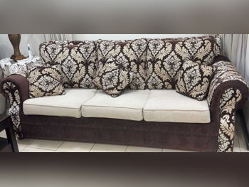 Sofas, Couches & Chairs