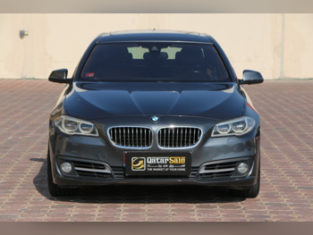 بي ام دبليو  الفئة - الخامسة  535i  2016  اوتوماتيك  149,000 كم  6 سلندر  دفع خلفي  سيدان  رمادي