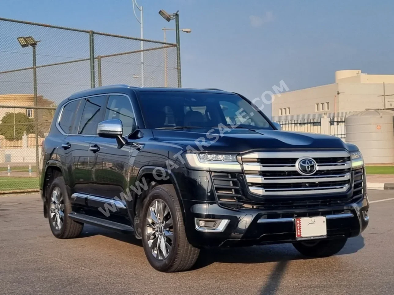 تويوتا لاند كروزر في اكس ار توين توربو 2023 اوتوماتيك 39,000 كم 6 سلندر دفع رباعي اس يو في أسود تحت الضمان