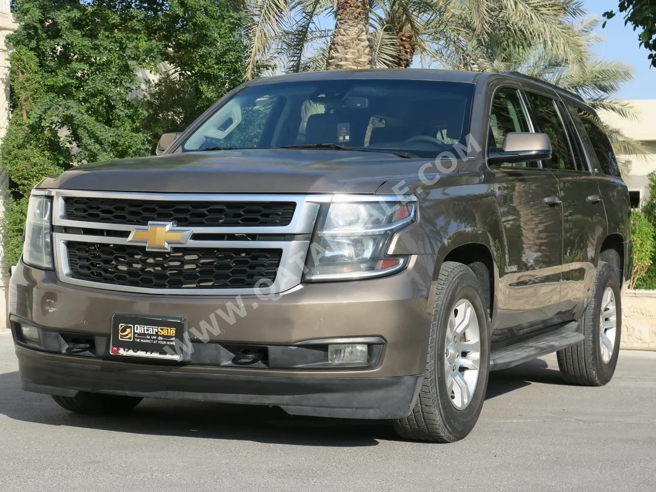 Chevrolet  Tahoe  LS  2017  Automatic  298,000 Km  8 Cylinder  Four Wheel Drive (4WD)  SUV  Brown