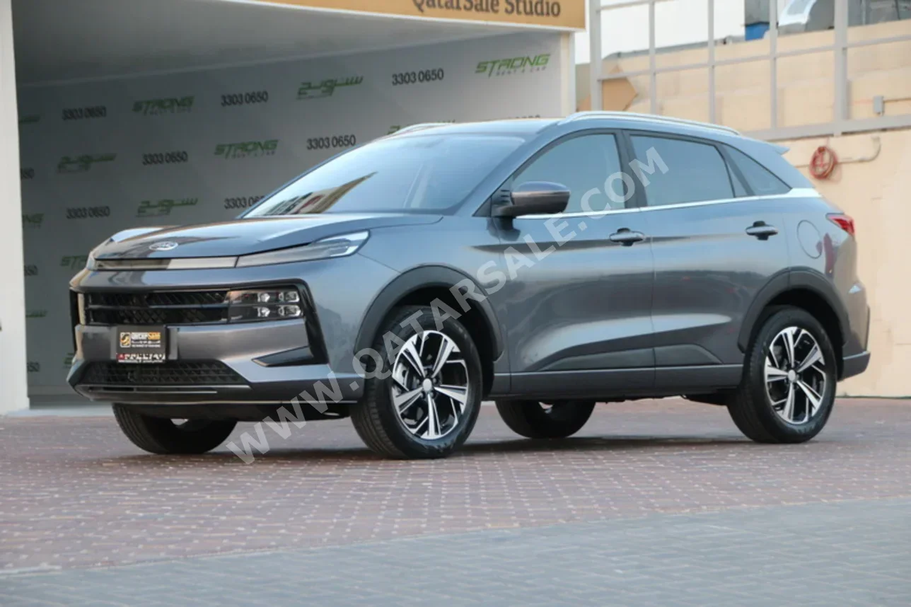 JAC Motors JS6 Luxury 2025 Automatic 18,624 Km 4 Cylinder Four Wheel Drive (4WD) SUV Gray With Warranty