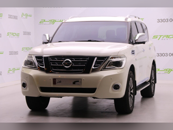 Nissan  Patrol  Platinum  2014  Automatic  257,000 Km  8 Cylinder  Four Wheel Drive (4WD)  SUV  White