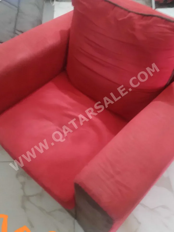 Sofas, Couches & Chairs Accent Sofas - Red