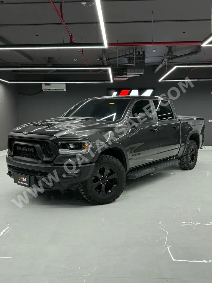 Dodge Ram Rebel 2024 Automatic 12,000 Km 8 Cylinder Four Wheel Drive (4WD) Pick Up Gray With Warranty