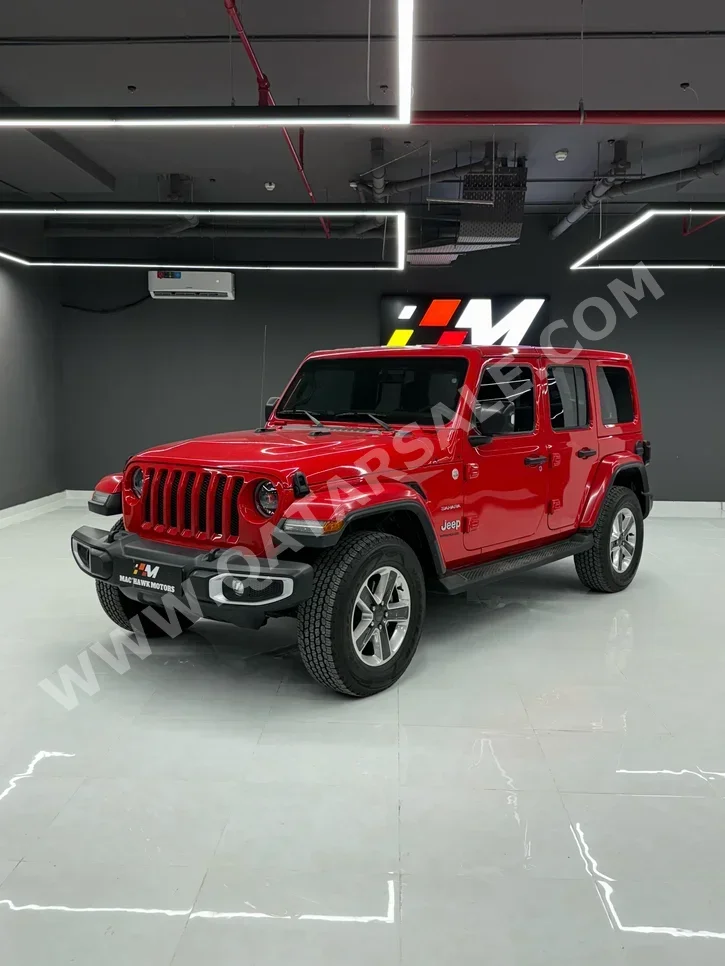 جييب رانجلار صحارى 2023 اوتوماتيك 19,000 كم 6 سلندر دفع رباعي اس يو في أحمر تحت الضمان