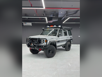 Toyota  Land Cruiser  Hard Top  2024  Manual  6,000 Km  6 Cylinder  Four Wheel Drive (4WD)  SUV  Silver  With Warranty