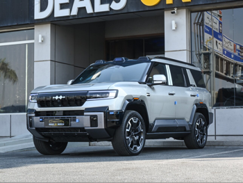 BYD  Leopard 8  Flagship  2025  Automatic  0 Km  4 Cylinder  Four Wheel Drive (4WD)  SUV  Gold