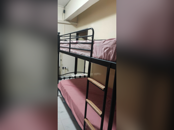 الأسّرة - هومز أر أس - أسود - متضمنة المرتبة