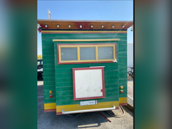 Caravan - Food Truck  - 2017  - Green  -Made in Qatar