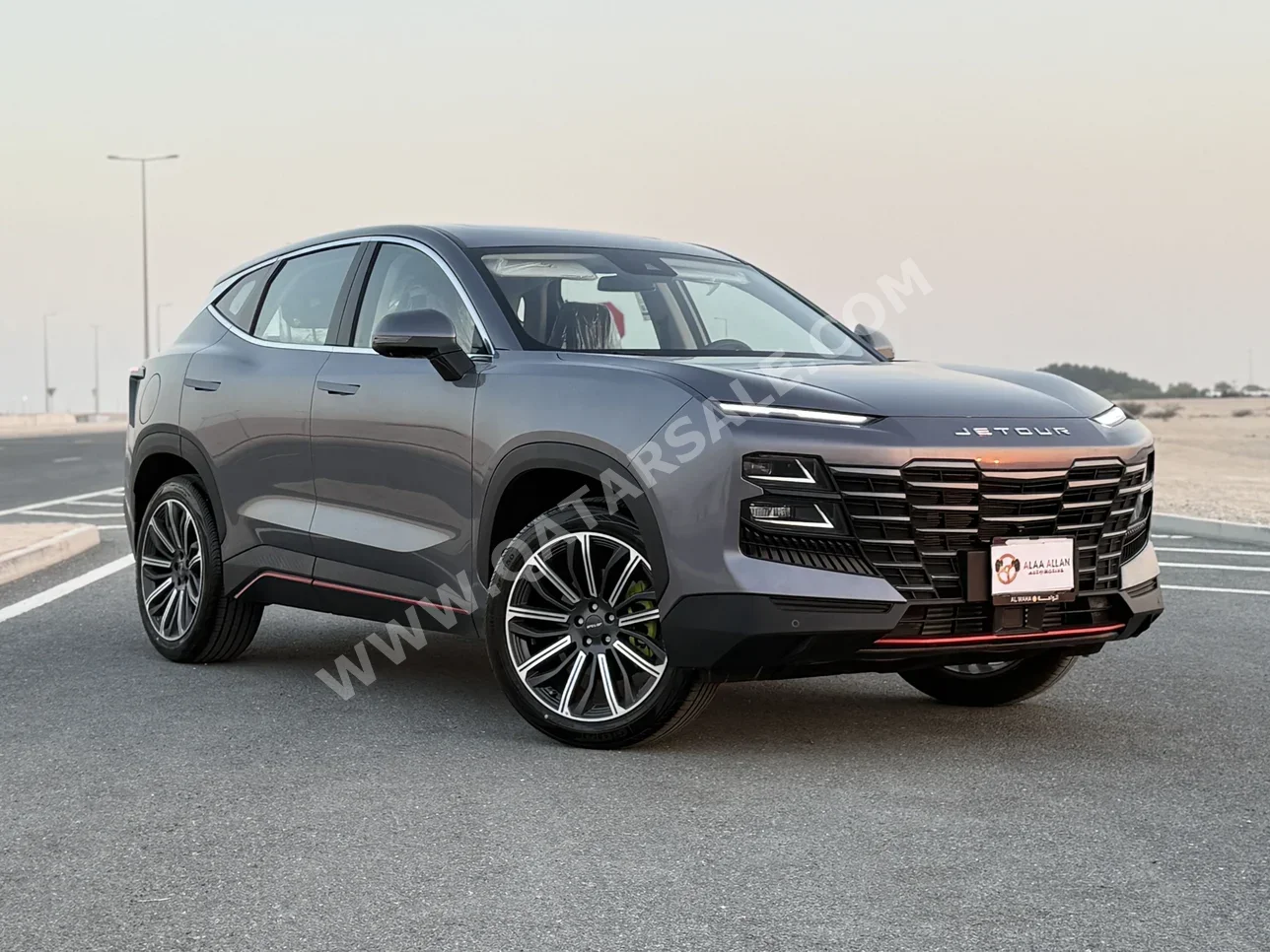 Jetour  Dashing  Flag Ship  2025  Automatic  0 Km  4 Cylinder  Front Wheel Drive (FWD)  SUV  Gray  With Warranty