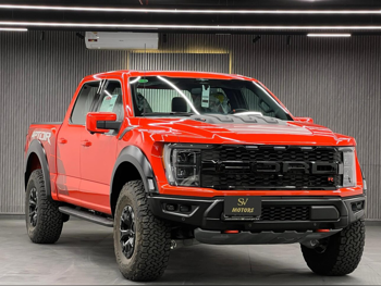 Ford  Raptor  R  2023  Automatic  0 Km  8 Cylinder  Four Wheel Drive (4WD)  Pick Up  Orange  With Warranty