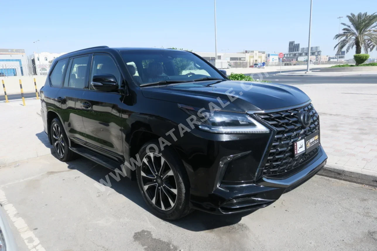 Lexus  LX  570 S Black Edition  2021  Automatic  91,000 Km  8 Cylinder  Four Wheel Drive (4WD)  SUV  Black  With Warranty