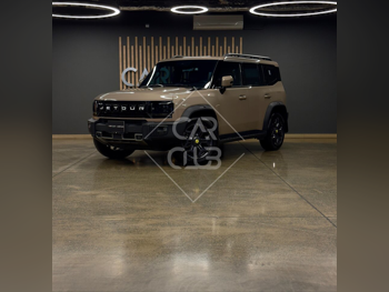 جيتور  تي 2  لكجري  2025  اوتوماتيك  37,000 كم  4 سلندر  دفع رباعي  اس يو في  بيج  تحت الضمان