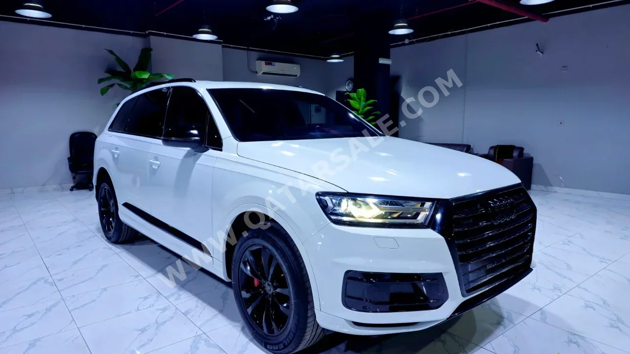 اودي  كيو 7  2018  اوتوماتيك  154,000 كم  6 سلندر  دفع رباعي  اس يو في  أبيض