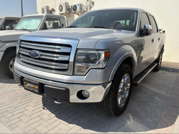 Ford  F  150  2014  Automatic  165,000 Km  8 Cylinder  Four Wheel Drive (4WD)  Pick Up  Silver