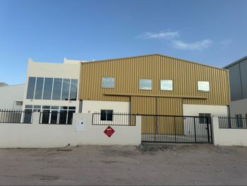 Warehouses & Stores - Al Wakrah - Barkit Al Awamer -Area Size: 1000 Square Meter