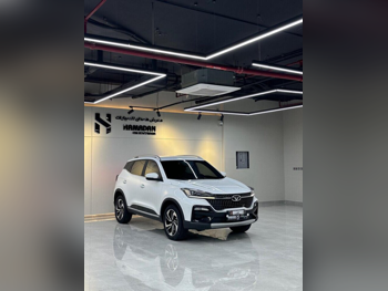 Kaiyi  X3  2025  Automatic  27,000 Km  4 Cylinder  Rear Wheel Drive (RWD)  SUV  White  With Warranty