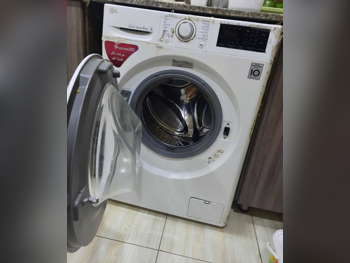 Washing Machines & All in ones LG / Front Load Washer White