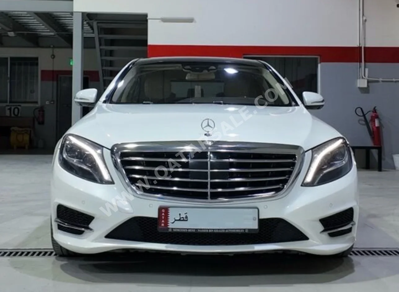 Mercedes-Benz  S-Class  400  2014  Automatic  80,000 Km  6 Cylinder  Rear Wheel Drive (RWD)  Sedan  Pearl