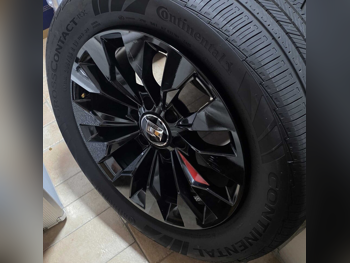 Tire & Rims Continental Made in Germany / 4 Seasons 19"