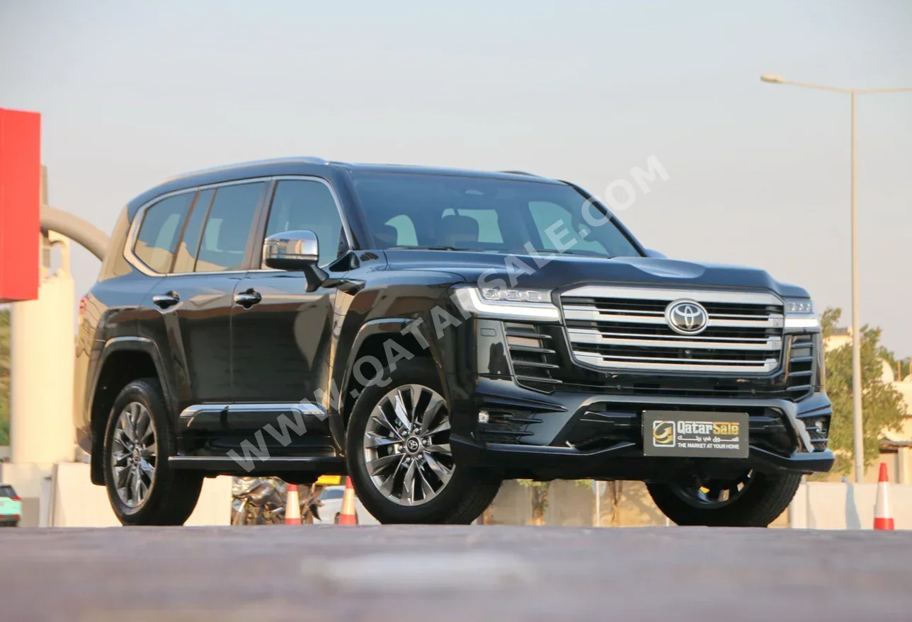 تويوتا  لاند كروزر  في اكس ار توين توربو  2025  اوتوماتيك  12,000 كم  6 سلندر  دفع رباعي  اس يو في  أسود  تحت الضمان