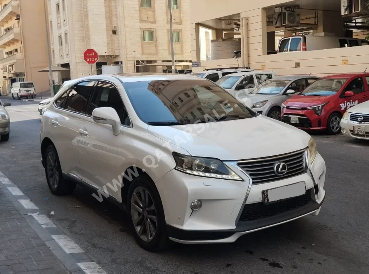 لكزس  ار اكس  350  2014  اوتوماتيك  259,000 كم  6 سلندر  دفع رباعي  اس يو في  أبيض